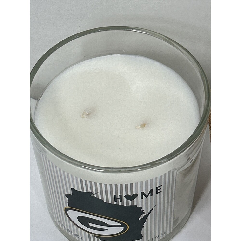 Green Bay Packers Candle Amber Musk 12.5 Oz 2 Wick Scented - Picture 3 of 6